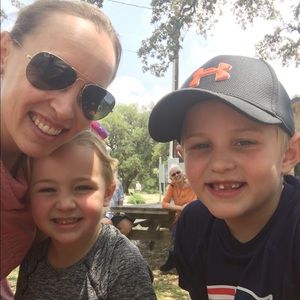 Meet your Posher, Robyn